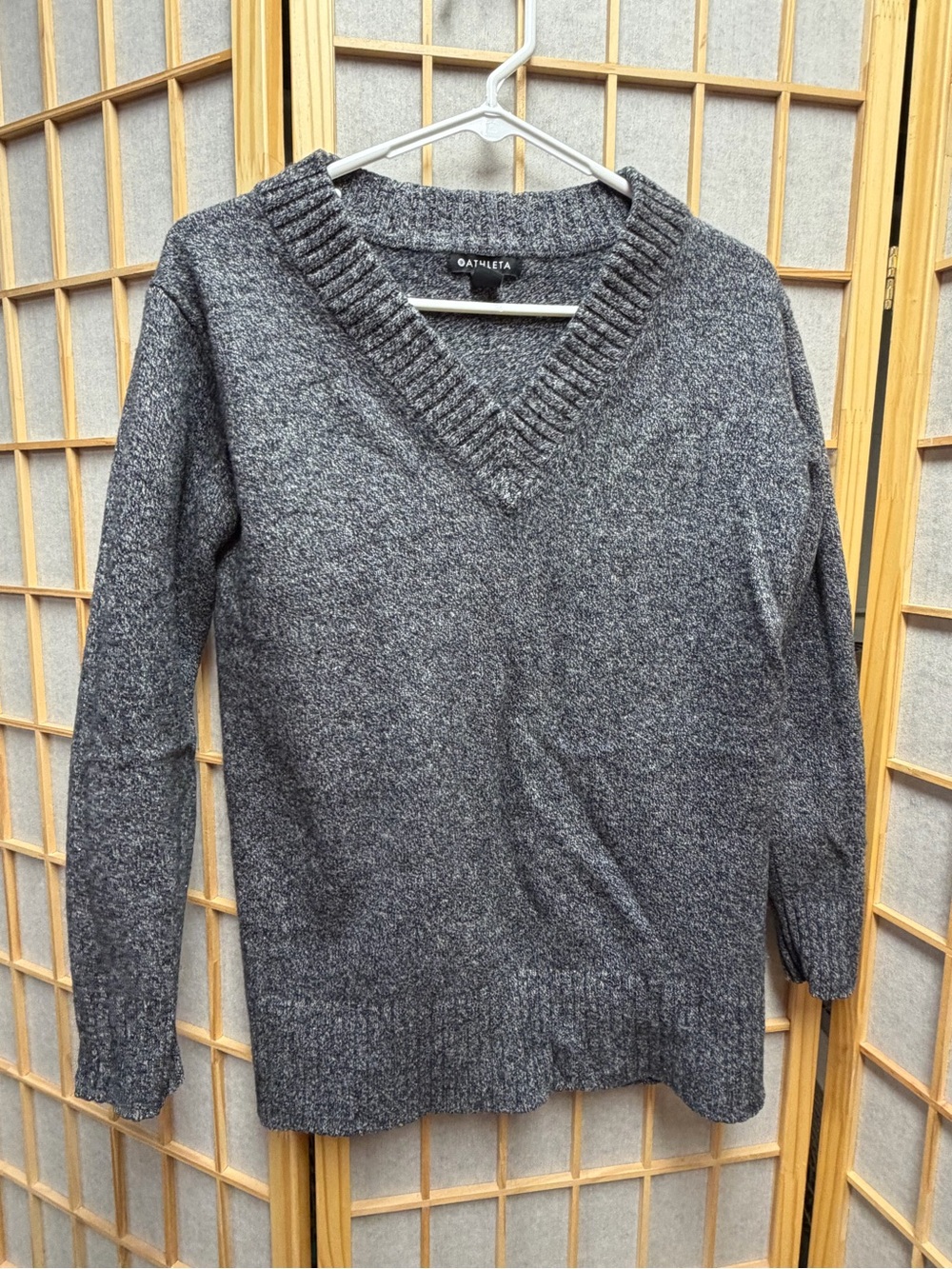 Athleta Men's Charcoal Heather V-Neck Sweater
